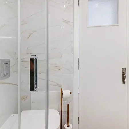 1 De Dezembro T1 Apartament *